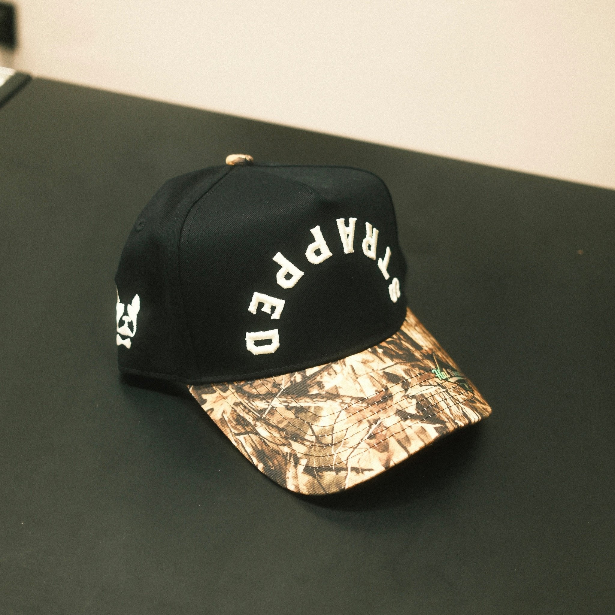 SOLD OUT - WHATTHEKICKS - STRAPPED Snapback
